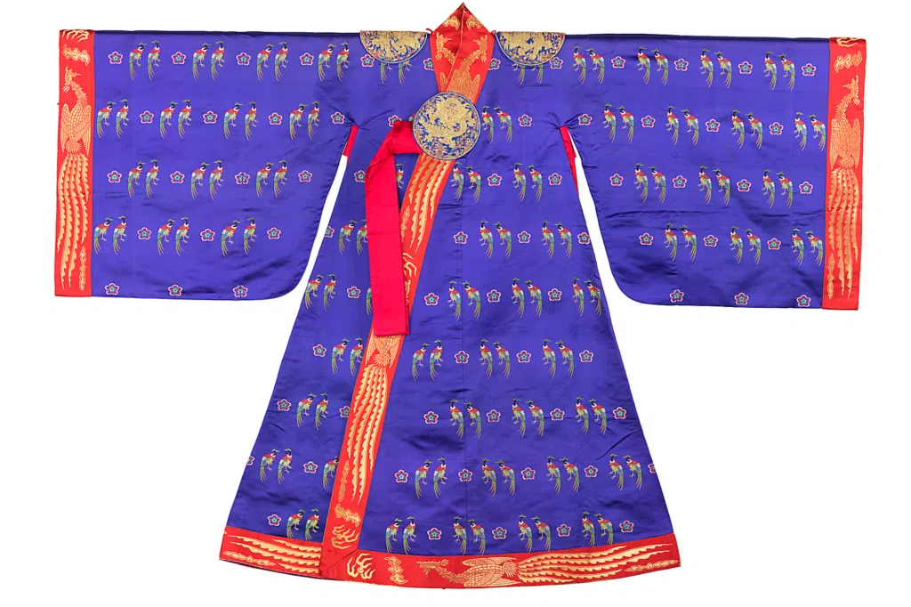 hanbok-class-distinctions-pheasant-patterned-ceremonial-robe-consort-of-imperial-prince-yeong©National-Palace-Museum-of-Korea